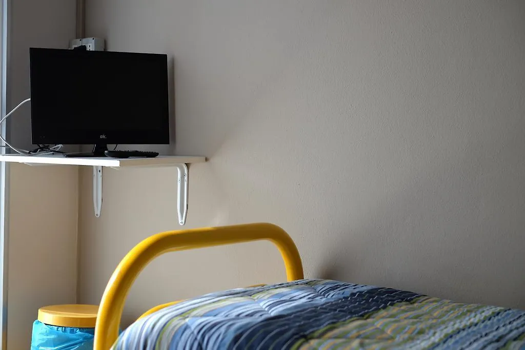 Ostello Di Bergamo Torre Boldone Hostel